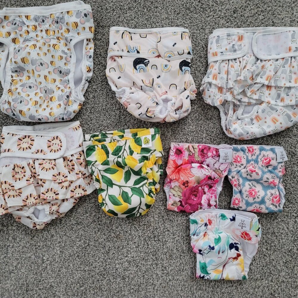 Lot of 8 Washable , Reusable Dog Diapers Various Sizes New without Tags!
